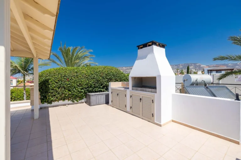 3 Bedroom House for Sale in Pegeia, Paphos District