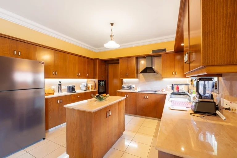 4 Bedroom House for Sale in Mosfiloti, Larnaca District