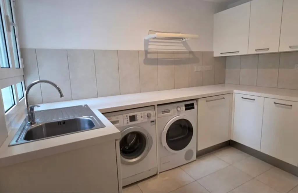 4 Bedroom House for Sale in Limassol – Marina