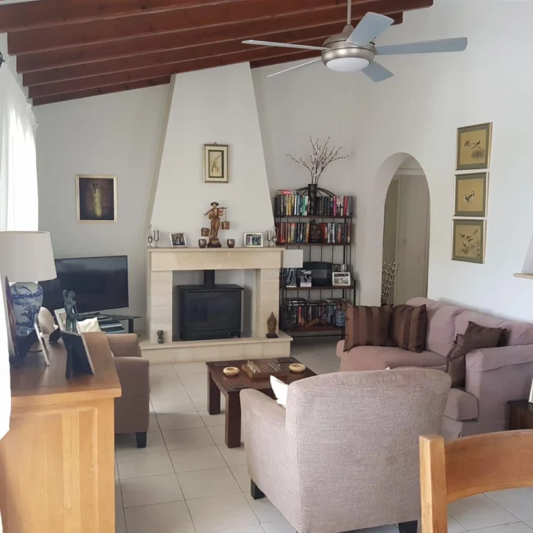 3 Bedroom House for Sale in Tala, Paphos District