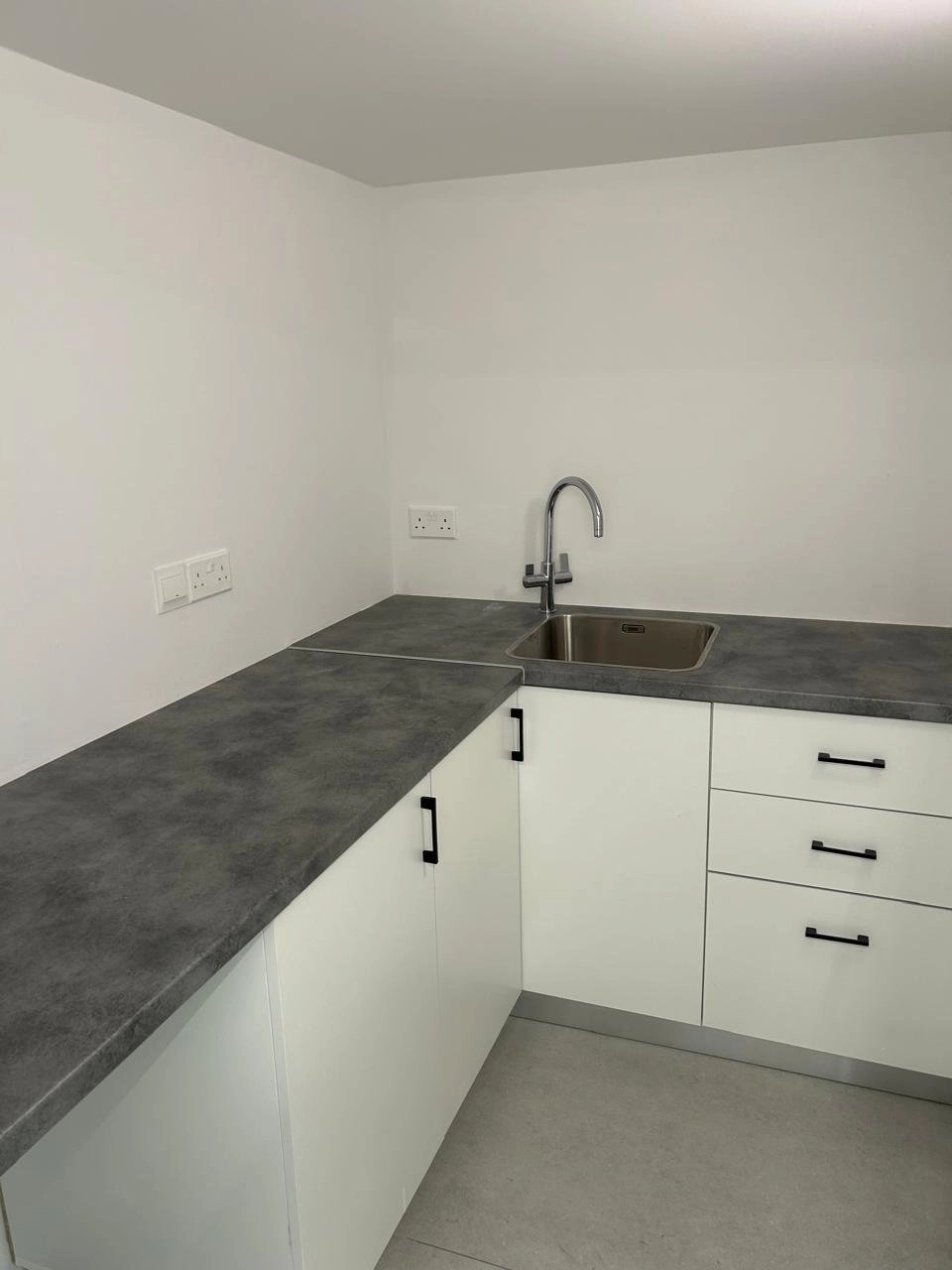 200m² Office for Rent in Limassol District