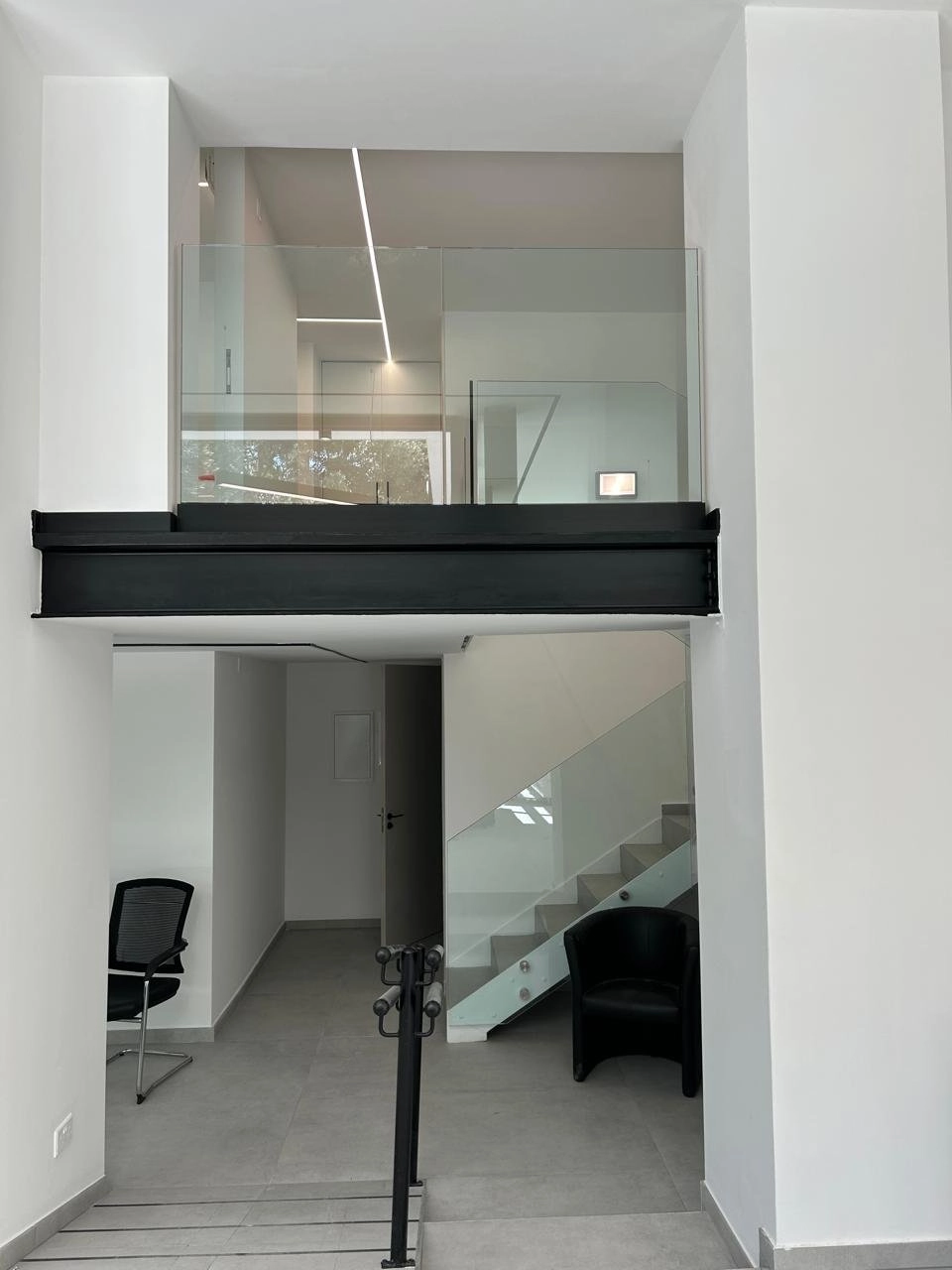 200m² Office for Rent in Limassol District