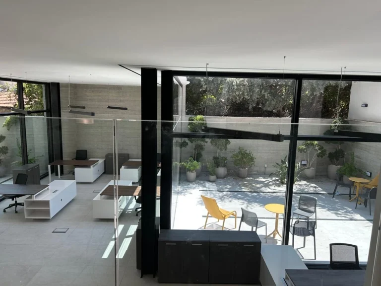 900m² Building for Sale in Limassol District