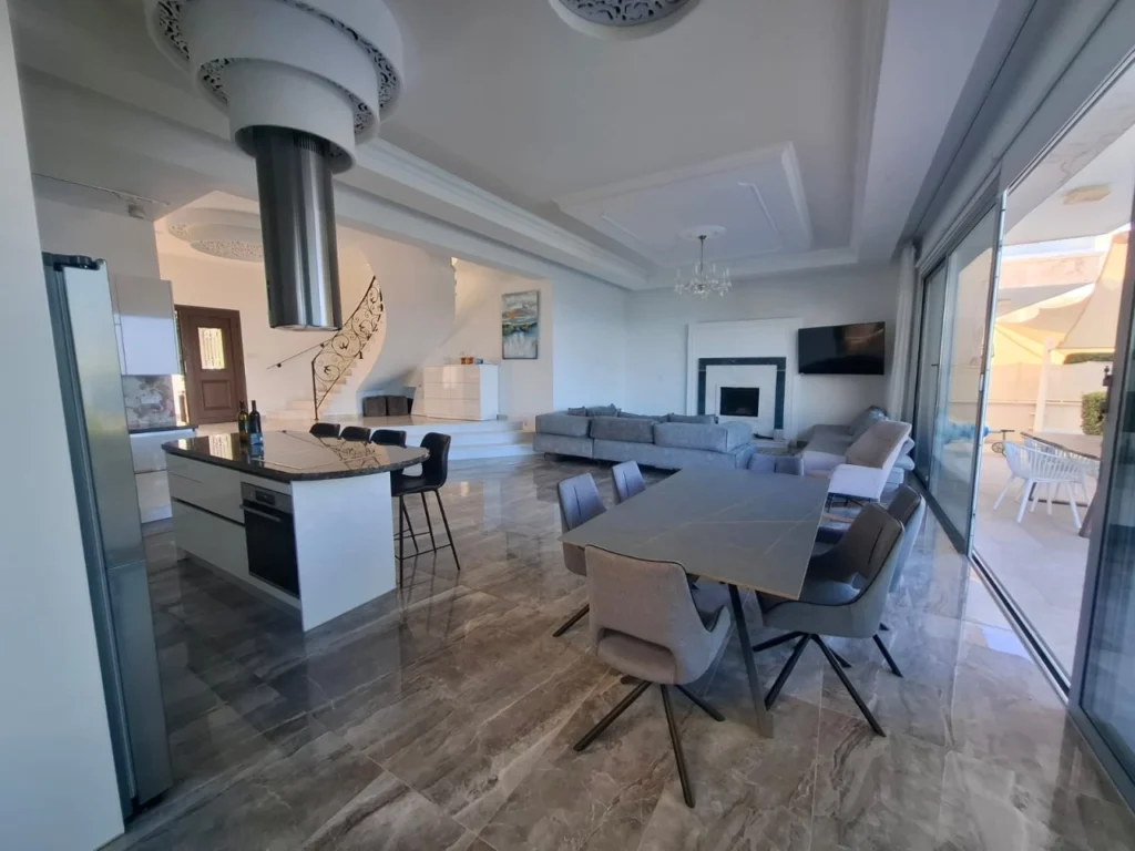 3 Bedroom House for Sale in Kissonerga, Paphos District