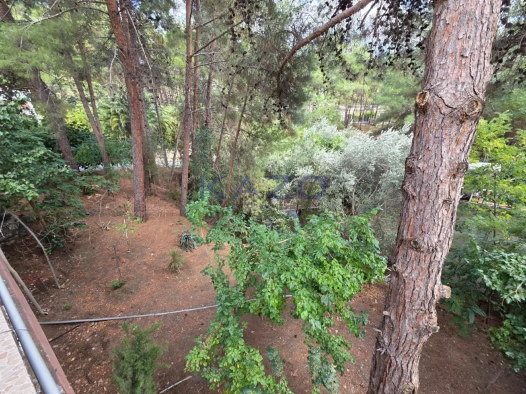 4 Bedroom House for Sale in Moniatis, Limassol District