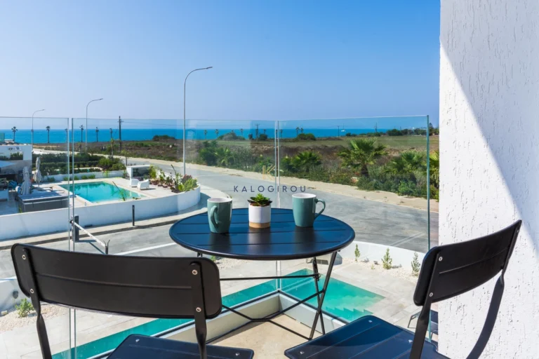 4 Bedroom House for Sale in Pervolia Larnacas