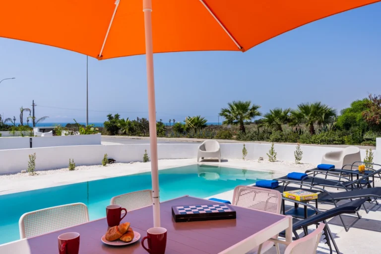 4 Bedroom House for Sale in Pervolia Larnacas