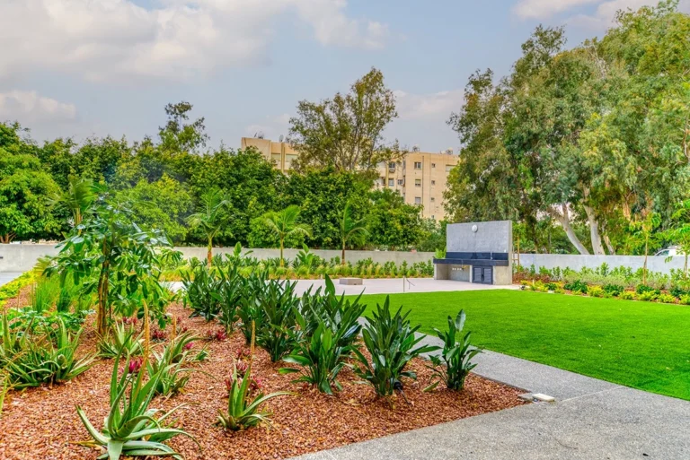 2 Bedroom Apartment for Rent in Potamos Germasogeias, Limassol District