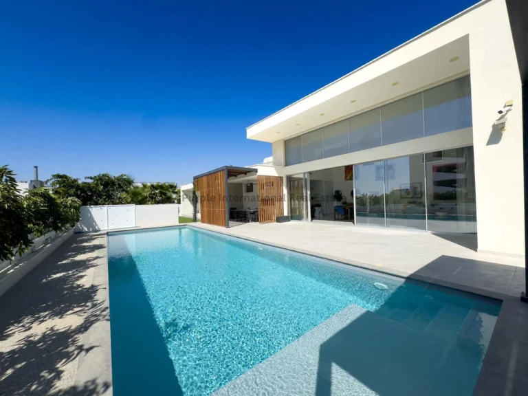 3 Bedroom House for Sale in Germasogeia, Limassol District
