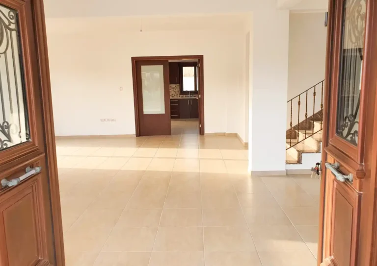 4 Bedroom House for Sale in Eptagoneia, Limassol District