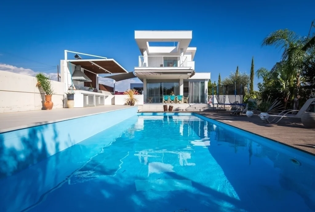 4 Bedroom House for Sale in Ypsonas, Limassol District