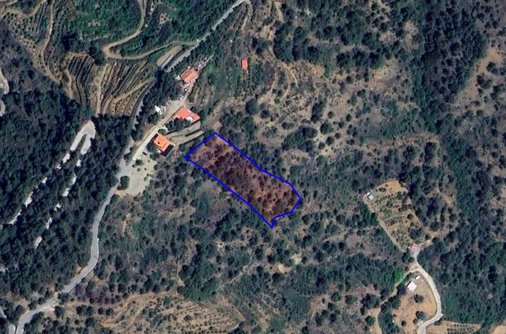 3,512m² Plot for Sale in Gerakies, Nicosia District