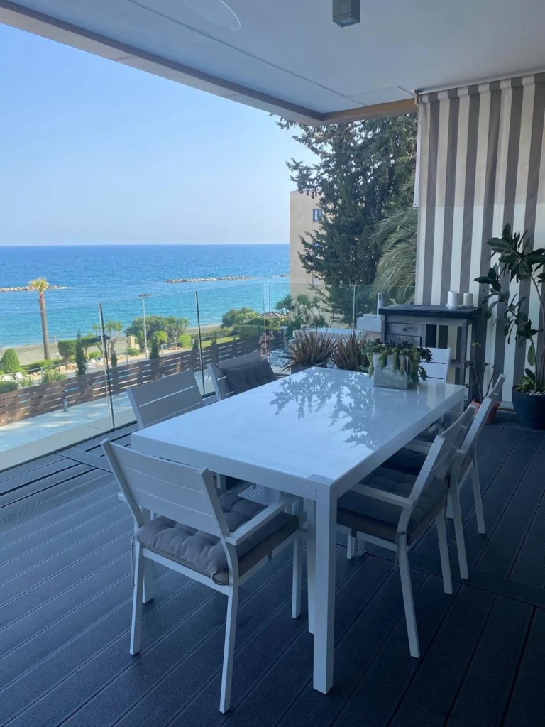 3 Bedroom Apartment for Sale in Agios Tychonas, Limassol District