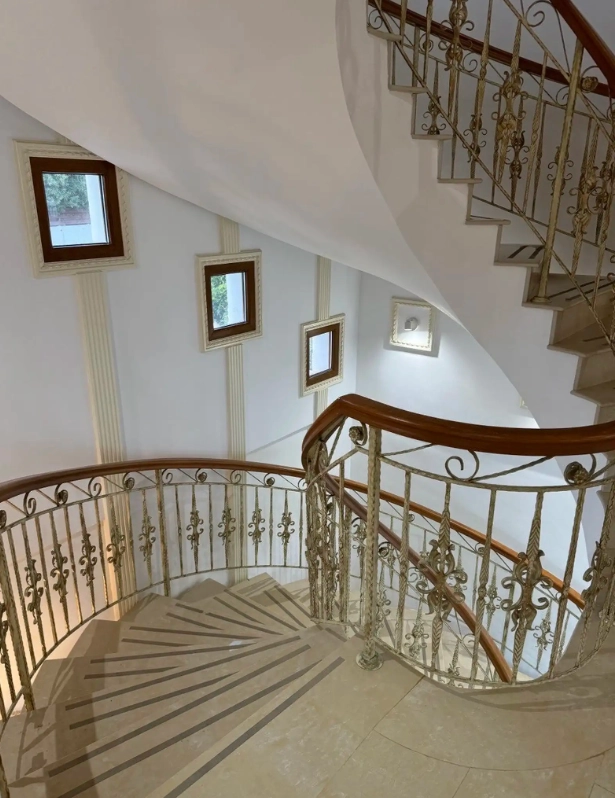 6+ Bedroom House for Rent in Parekklisia Tourist Area, Limassol District