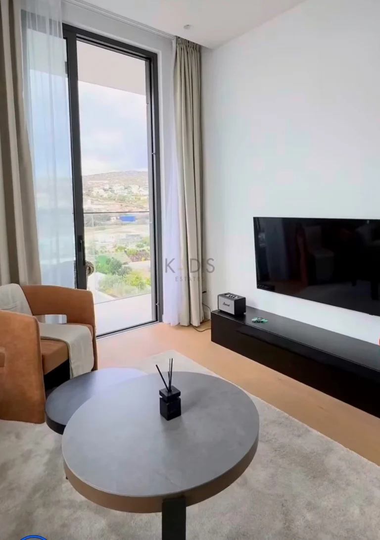 Квартира с 1 спальней в аренду в Агиос Тихонас, район Лимассола