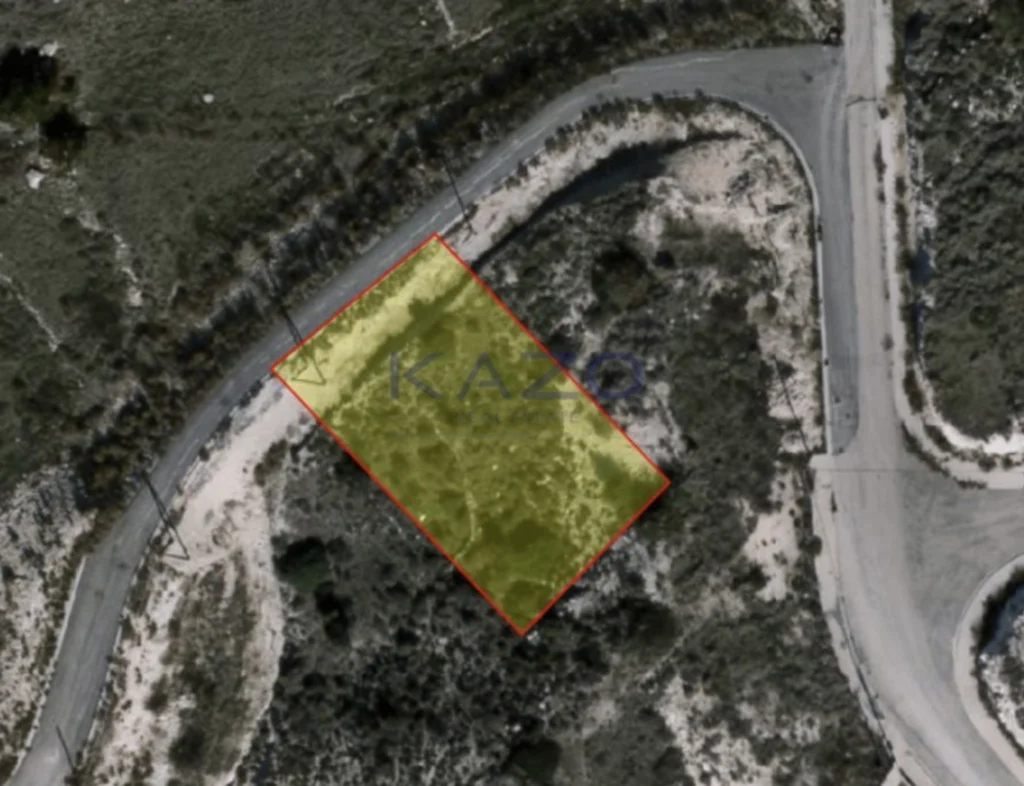 802m² Plot for Sale in Agios Tychonas, Limassol District