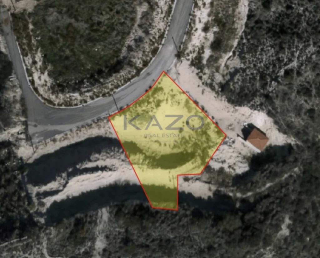 801m² Plot for Sale in Agios Tychonas, Limassol District