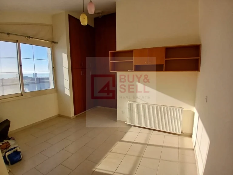 5 Bedroom House for Sale in Limassol – Agios Athanasios