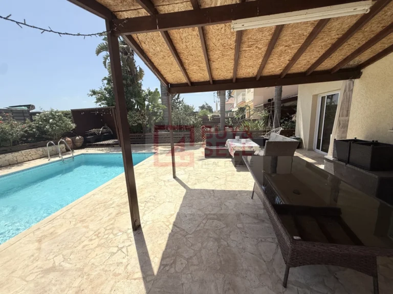 3 Bedroom House for Sale in Asomatos, Limassol District