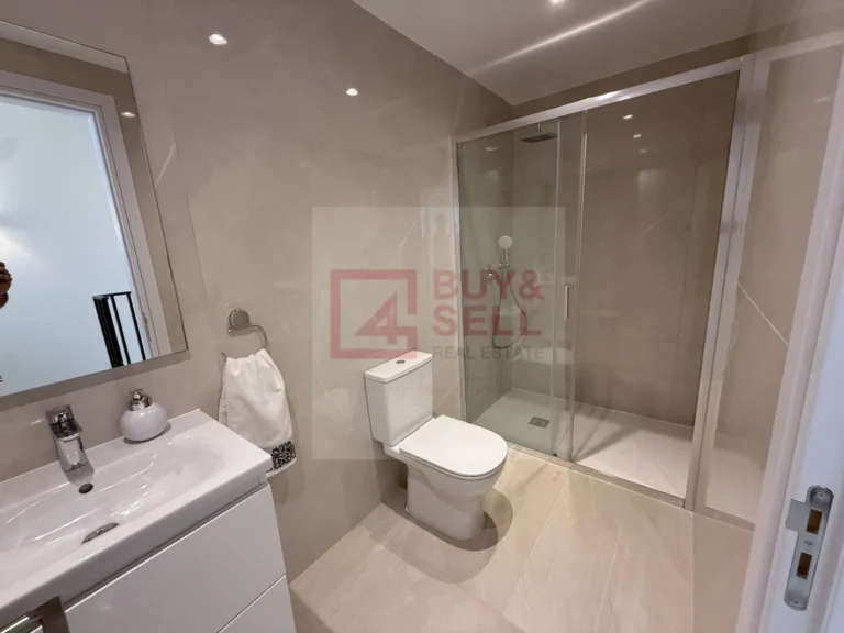 2 Bedroom House for Sale in Parekklisia, Limassol District