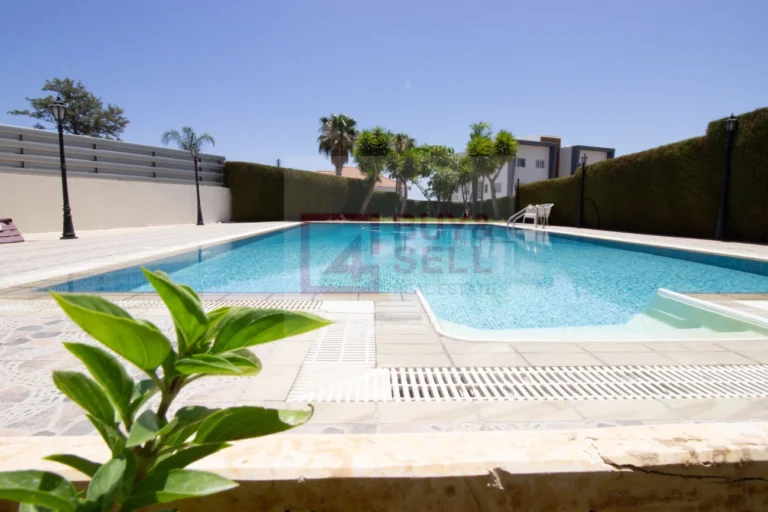 5 Bedroom House for Sale in Limassol – Agios Athanasios