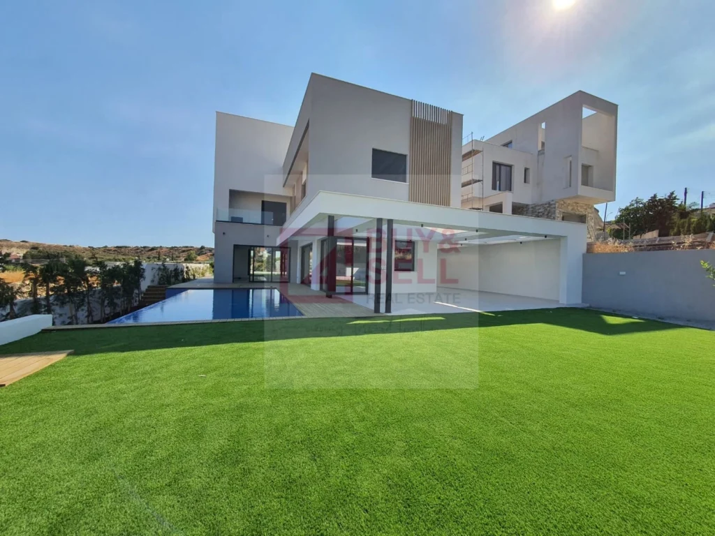 4 Bedroom House for Sale in Agios Tychonas, Limassol District