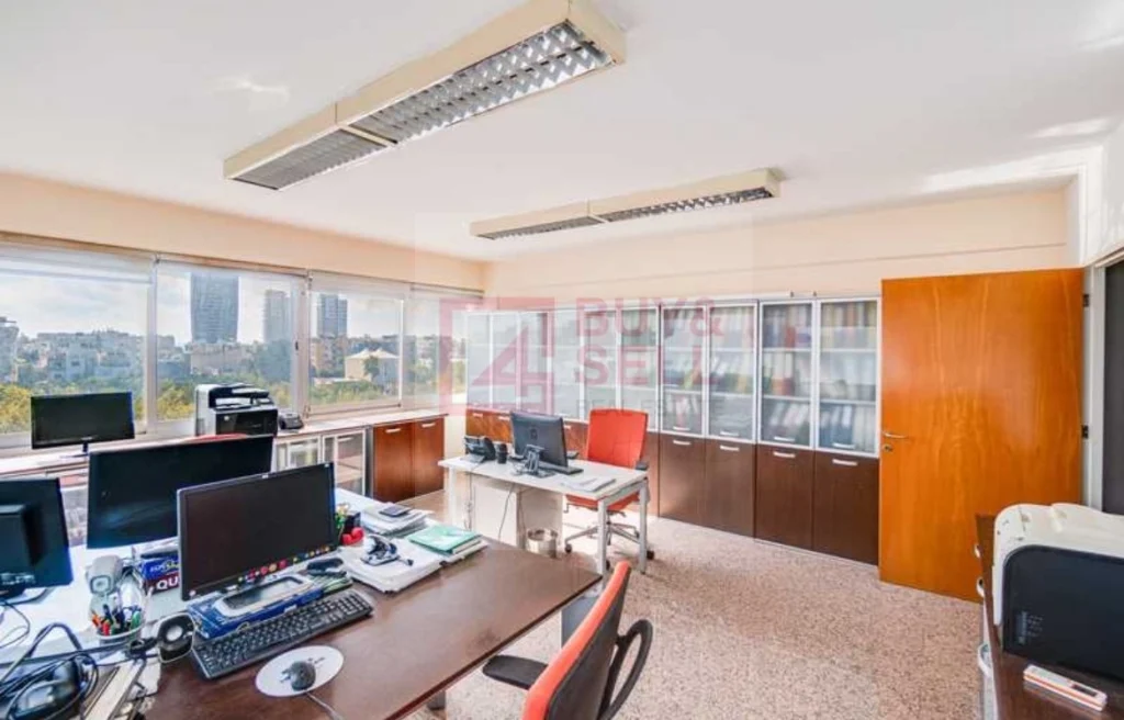 90m² Office for Rent in Germasogeia, Limassol District