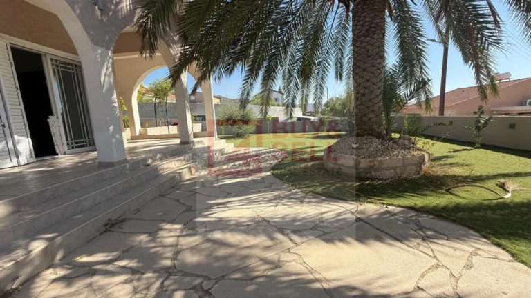 3 Bedroom House for Sale in Apesia, Limassol District