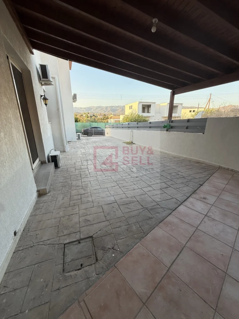 3 Bedroom House for Rent in Parekklisia, Limassol District