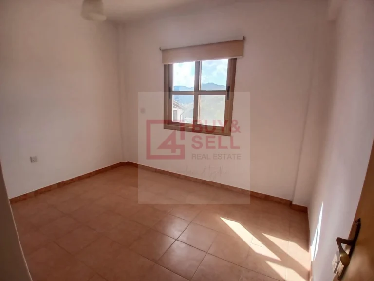 Cheap Houses and Villas for Sale Limassol up to 300000 euro