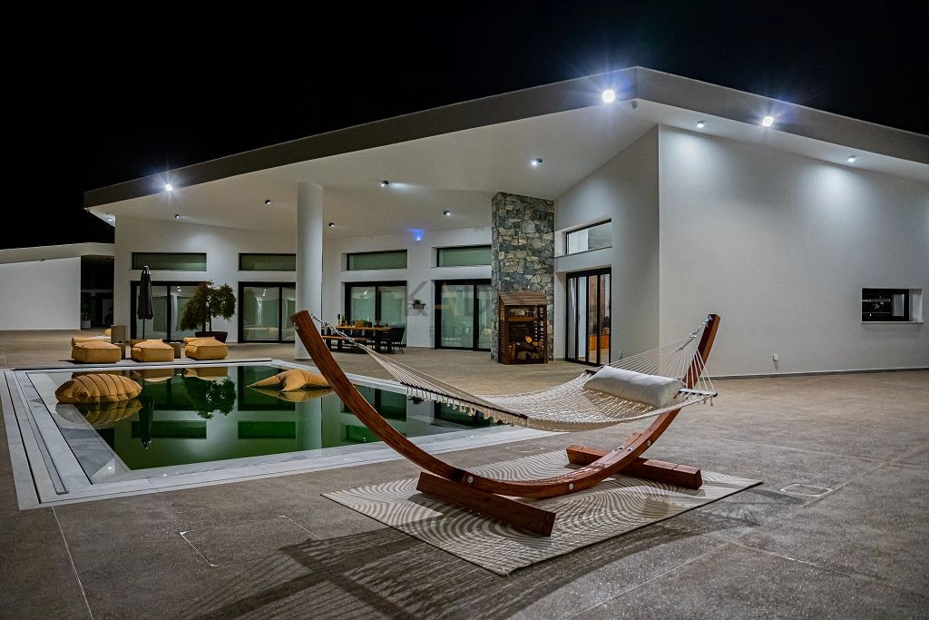 250m² House for Sale in Kalo Chorio Lemesou, Limassol District