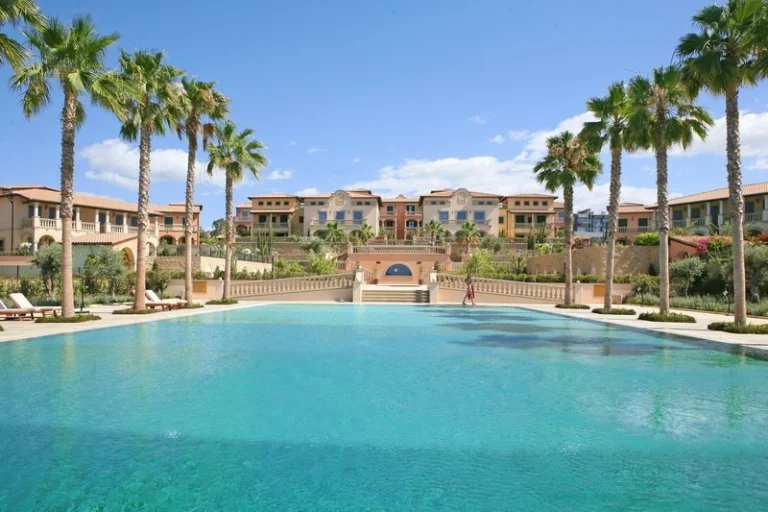 3 Bedroom Apartment for Sale in Parekklisia Tourist Area, Limassol District