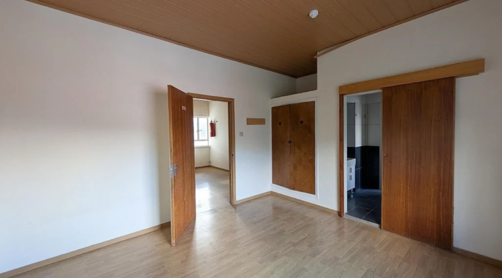 841m² Building for Sale in Pedoulas, Nicosia District