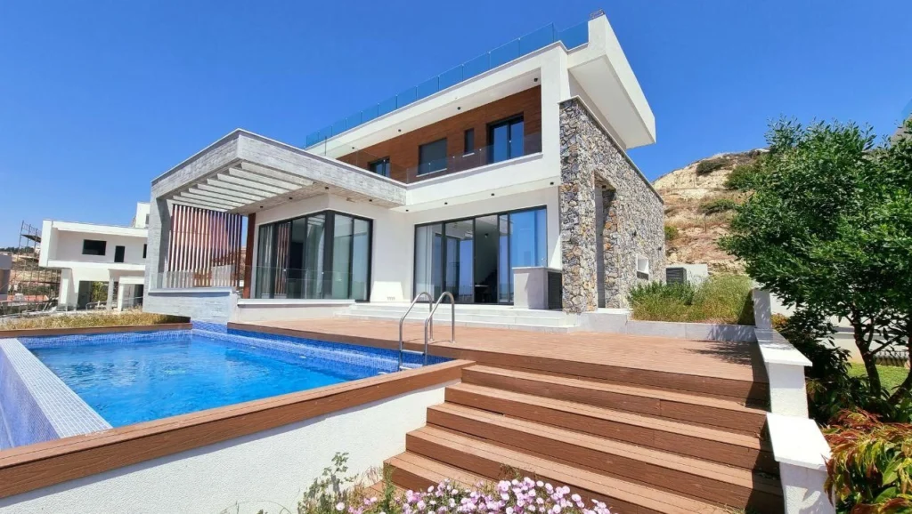 4 Bedroom House for Sale in Agios Tychonas, Limassol District