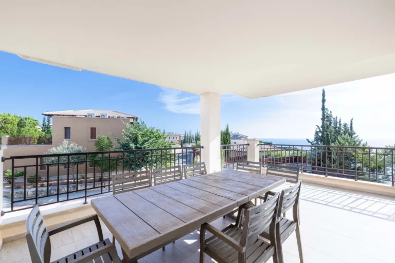 2 Bedroom Apartment for Sale in Paphos District