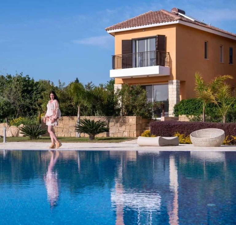 2 Bedroom Apartment for Sale in Chlorakas, Paphos District