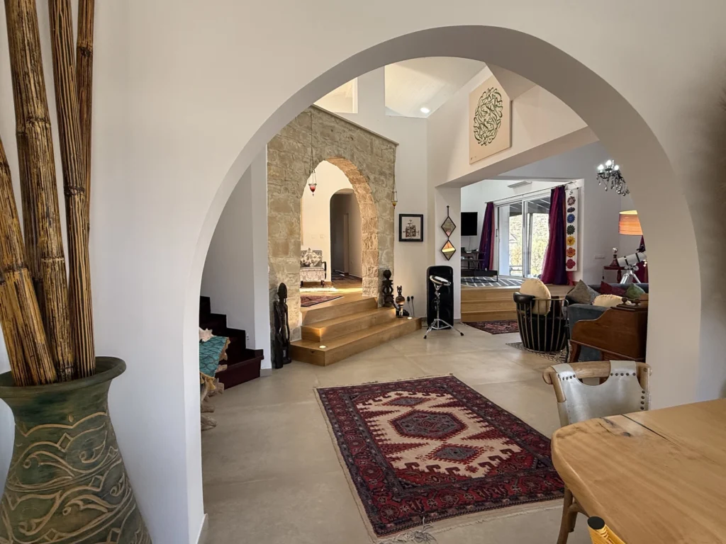 4 Bedroom House for Sale in Akrounta, Limassol District