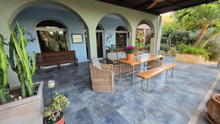 5 Bedroom House for Sale in Germasogeia, Limassol District