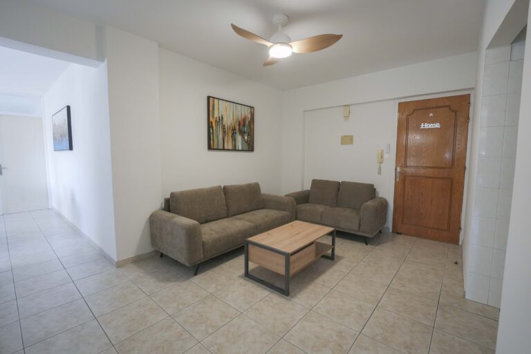 2 Bedroom Apartment for Rent in Larnaca – City Center
