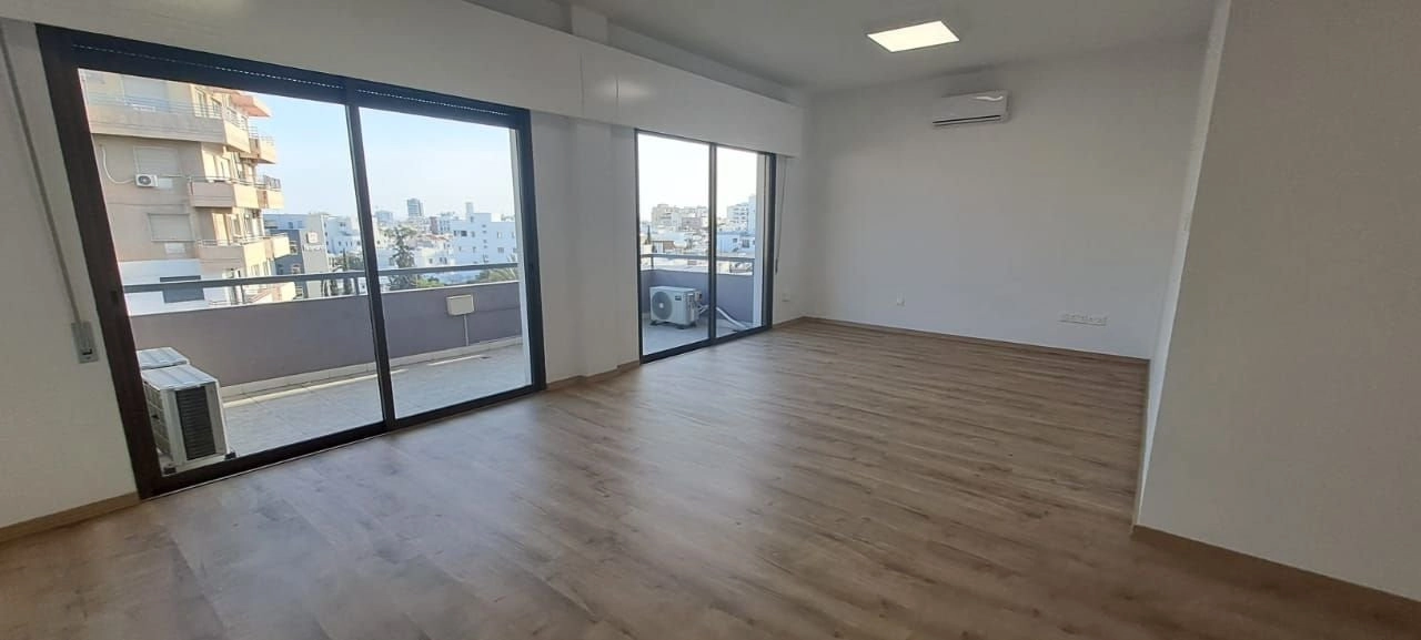 160m² Office for Rent in Limassol – Mesa Geitonia
