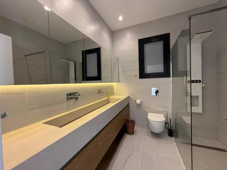 5 Bedroom House for Sale in Agios Tychonas, Limassol District