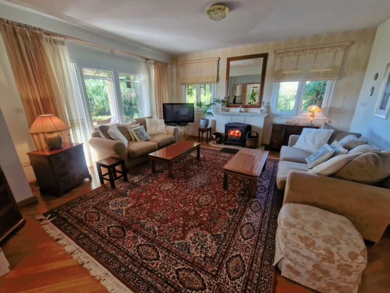 5 Bedroom House for Sale in Laneia, Limassol District