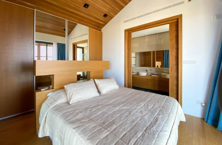 5 Bedroom House for Sale in Aphrodite Hills, Paphos District