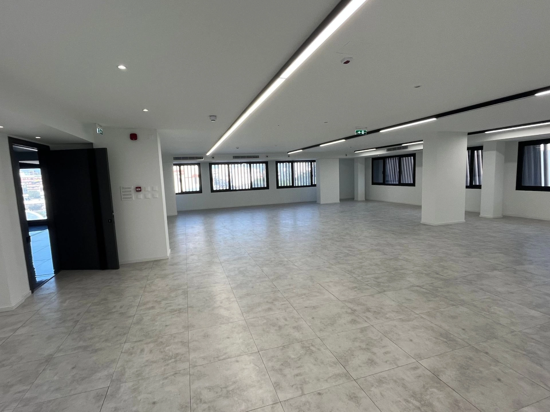 950m² Office for Rent in Larnaca – Agios Nikolaos, Limassol District