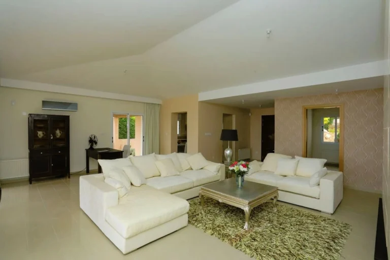 4 Bedroom House for Sale in Tala, Paphos District