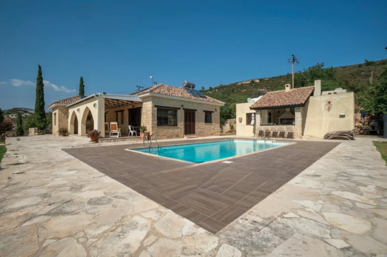 3 Bedroom House for Sale in Laneia, Limassol District