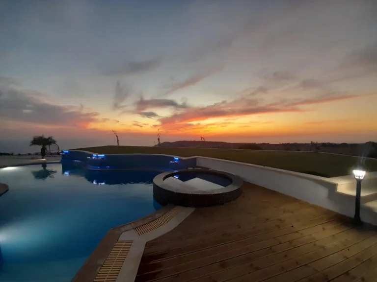 5 Bedroom House for Sale in Kathikas, Paphos District