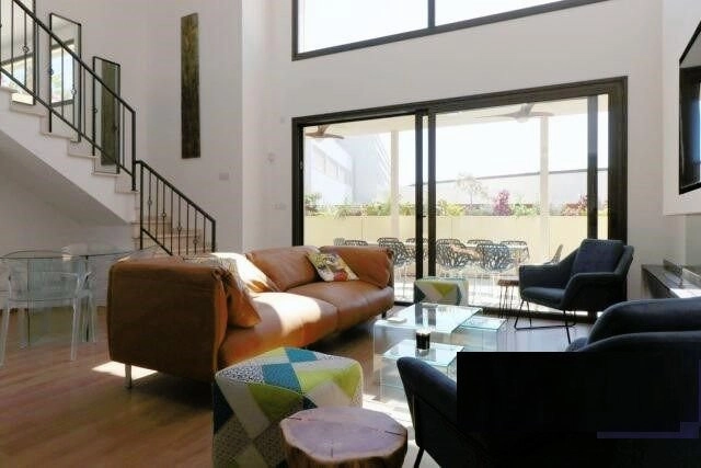 5 Bedroom House for Rent in Pyrgos Lemesou Tourist Area, Limassol District