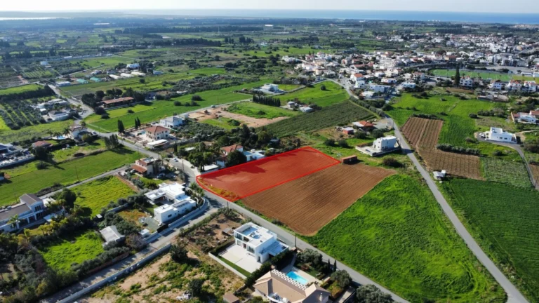 3,283m² Plot for Sale in Ypsonas, Limassol District