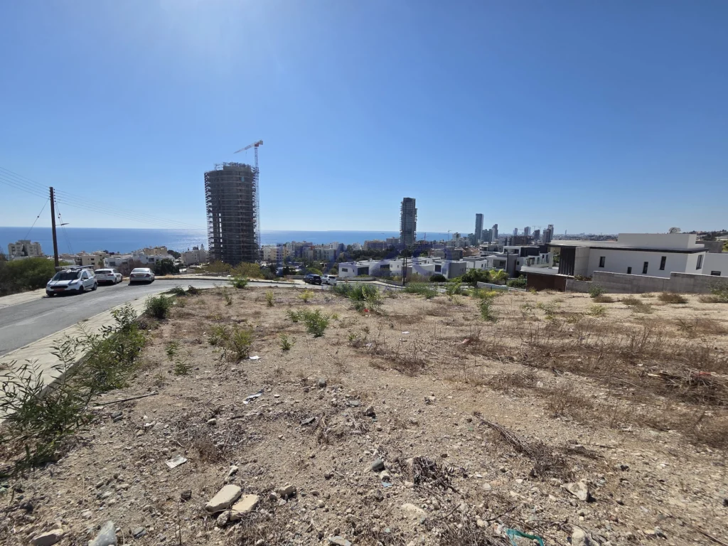 821m² Plot for Sale in Agios Tychonas, Limassol District